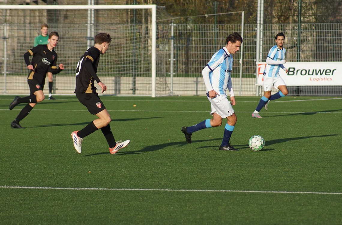 TAVV wint eenvoudig van NSV’46
